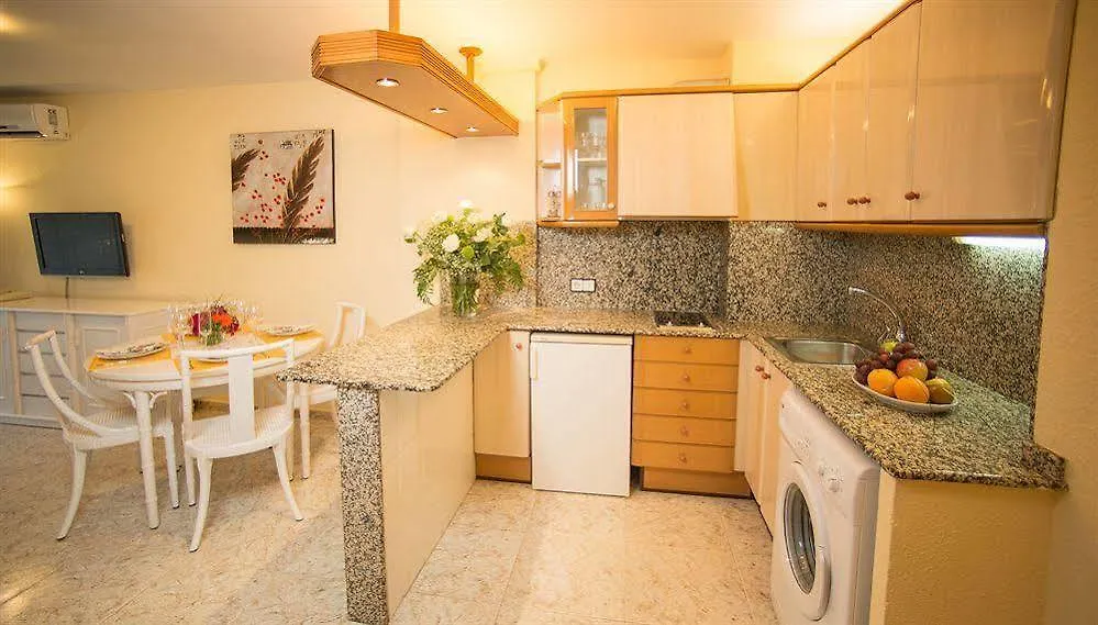 Aparthotel Ona Novelty Salou Spain