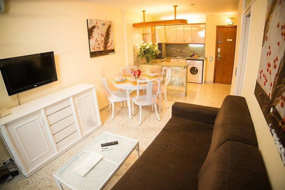 ** Apartment Aparthotel Ona Novelty Salou Spain